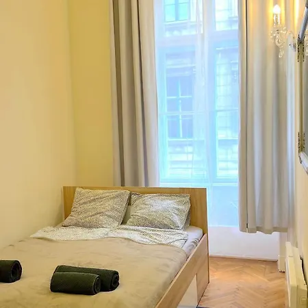 In Ferenciek Square Apartmán