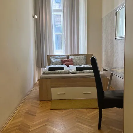 In Ferenciek Square Apartment *